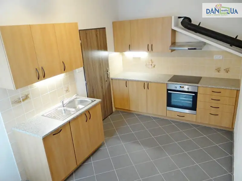Pronájem bytu 3+1 78 m², Zbůch – náhled fotky 1