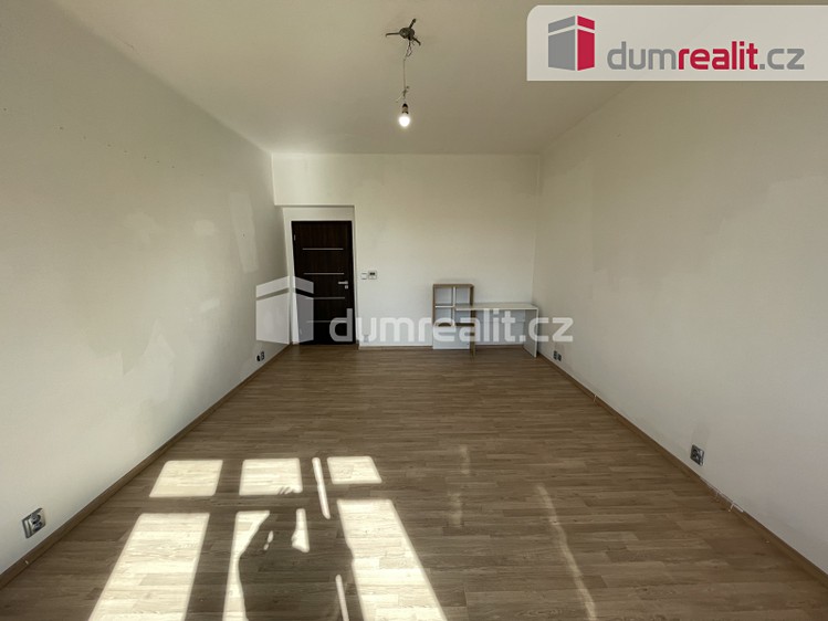 Pronájem bytu 2+1, 60 m² (3 z 11)