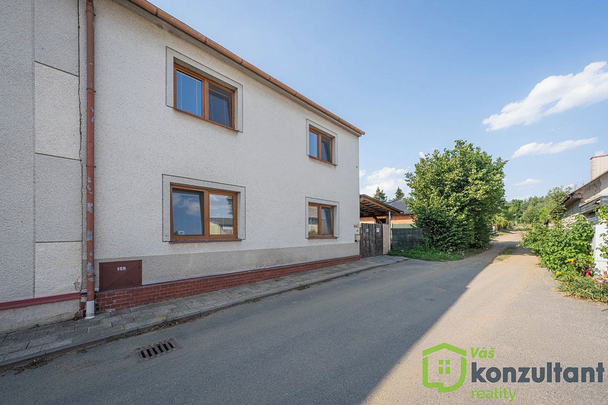 Prodej rodinného domu 225 m², pozemek 1047 m², Měřín – fotka 1 z 3