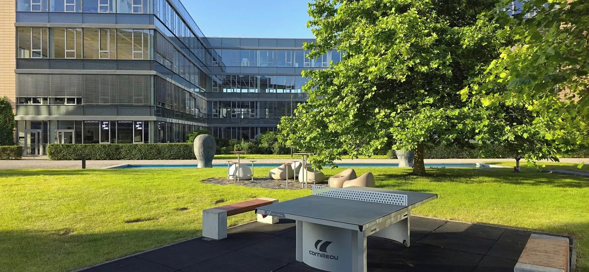Pronájem kanceláře 516 m², Praha – fotka 1 z 3