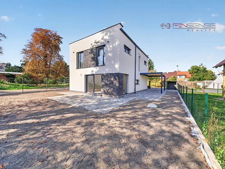 Haus zum Kauf, 143 m² (1 von 25)