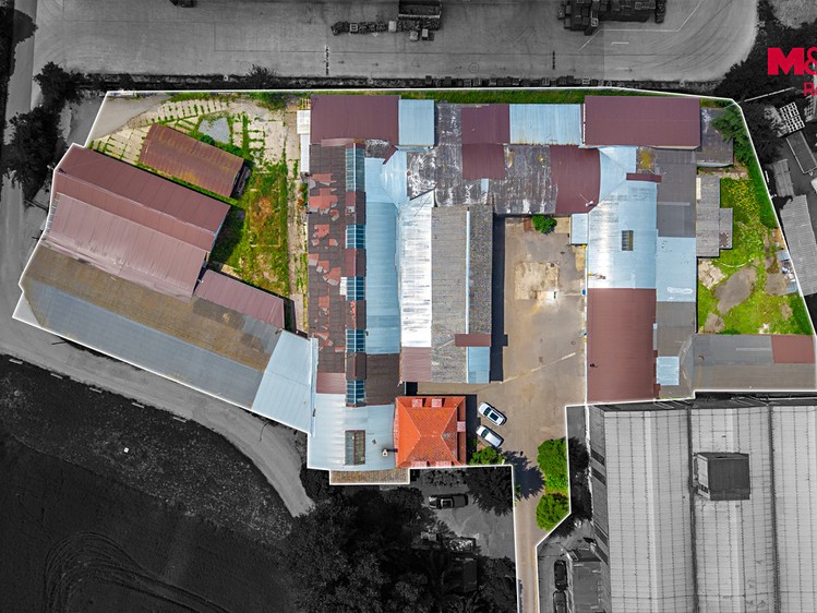 Prodej komerčního prostoru, 3 308 m² (2 z 19)