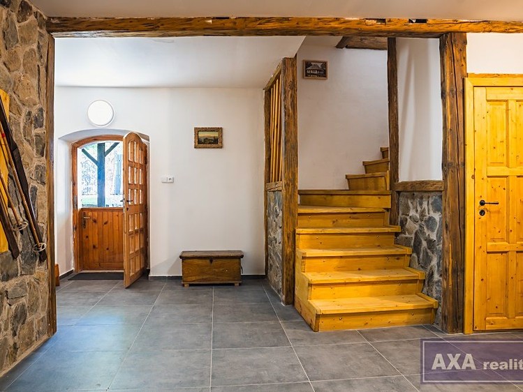 Prodej domu, 280 m² (10 z 24)