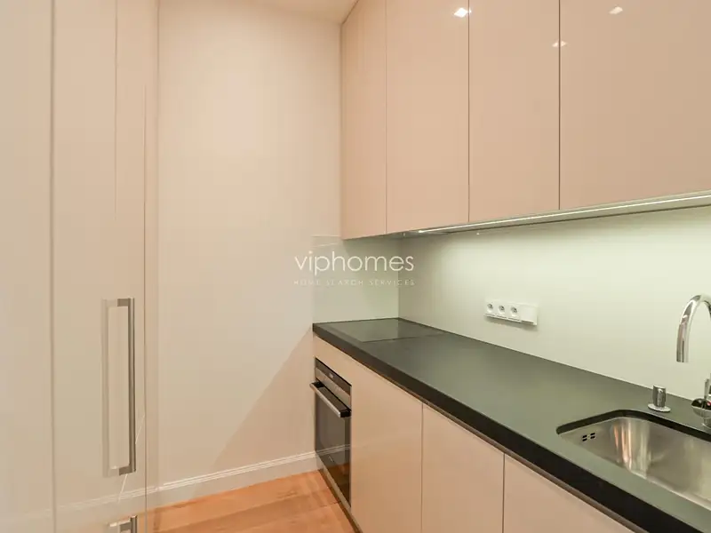 Pronájem bytu 3+kk 93 m², Praha – náhled fotky 3