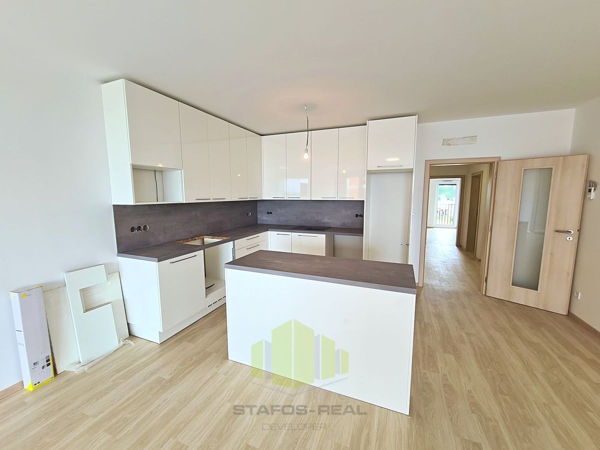 Pronájem bytu 3+kk 88 m²
