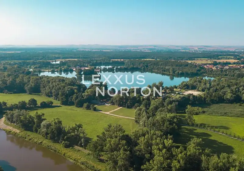 Prodej stavebního pozemku 1317 m², Choťánky – náhled fotky 1