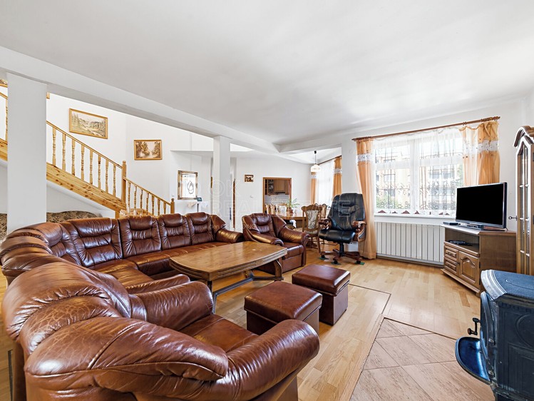 Prodej domu, 630 m² (45 z 83)