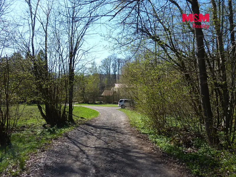 Prodej stavebního pozemku 1453 m², Brzice – náhled fotky 2