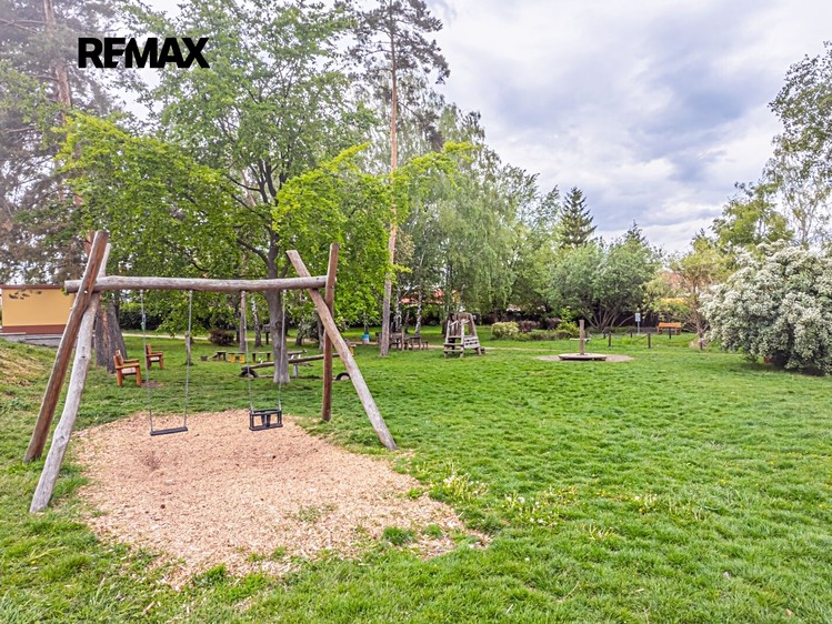 Prodej domu, 81 m² (34 z 46)