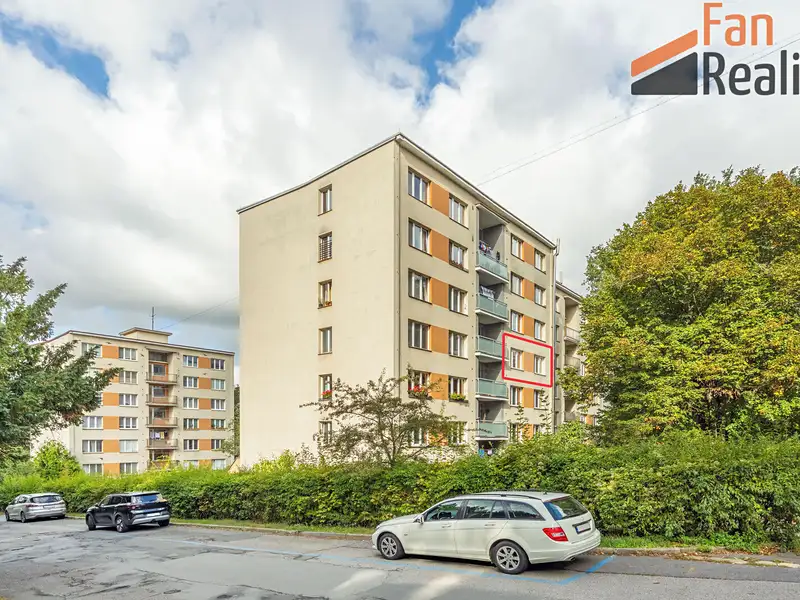 Prodej bytu 2+1, 65 m², Praha 4, Praha