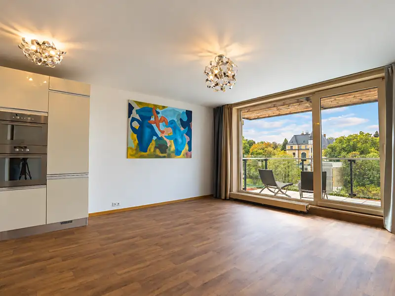 Prodej bytu 1+kk 46 m², Praha – náhled fotky 2