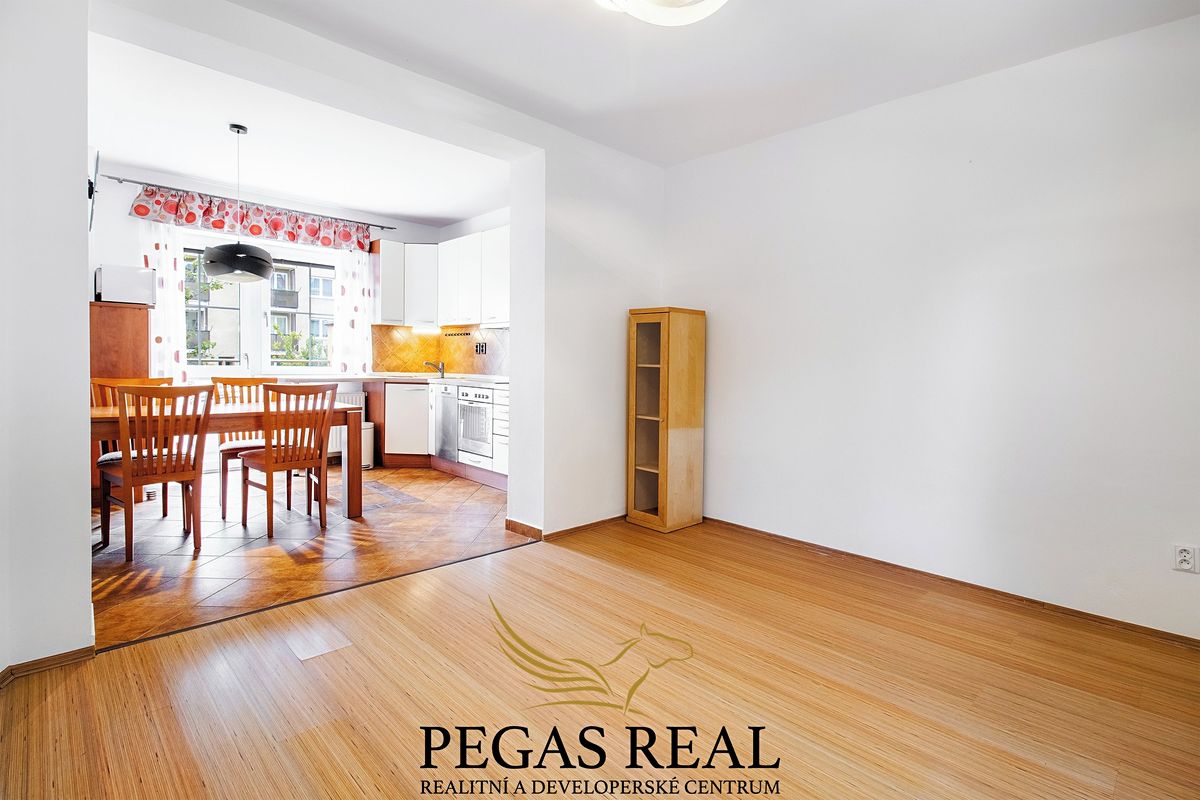 Pronájem rodinného domu 139 m², pozemek 164 m², Brno – fotka 1 z 3
