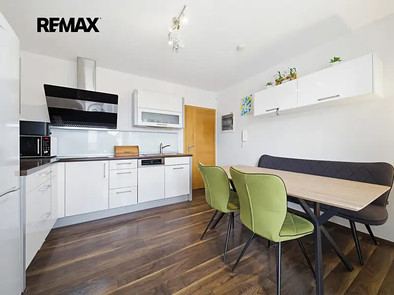 Prodej bytu 3+1 79 m², Mnichovice – náhled fotky 2