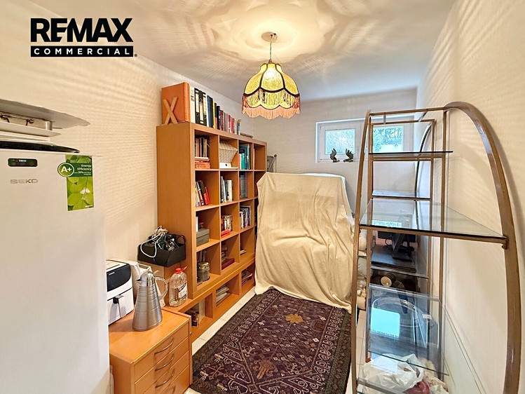 Будинок на продаж, 355 м² (35 з 39)