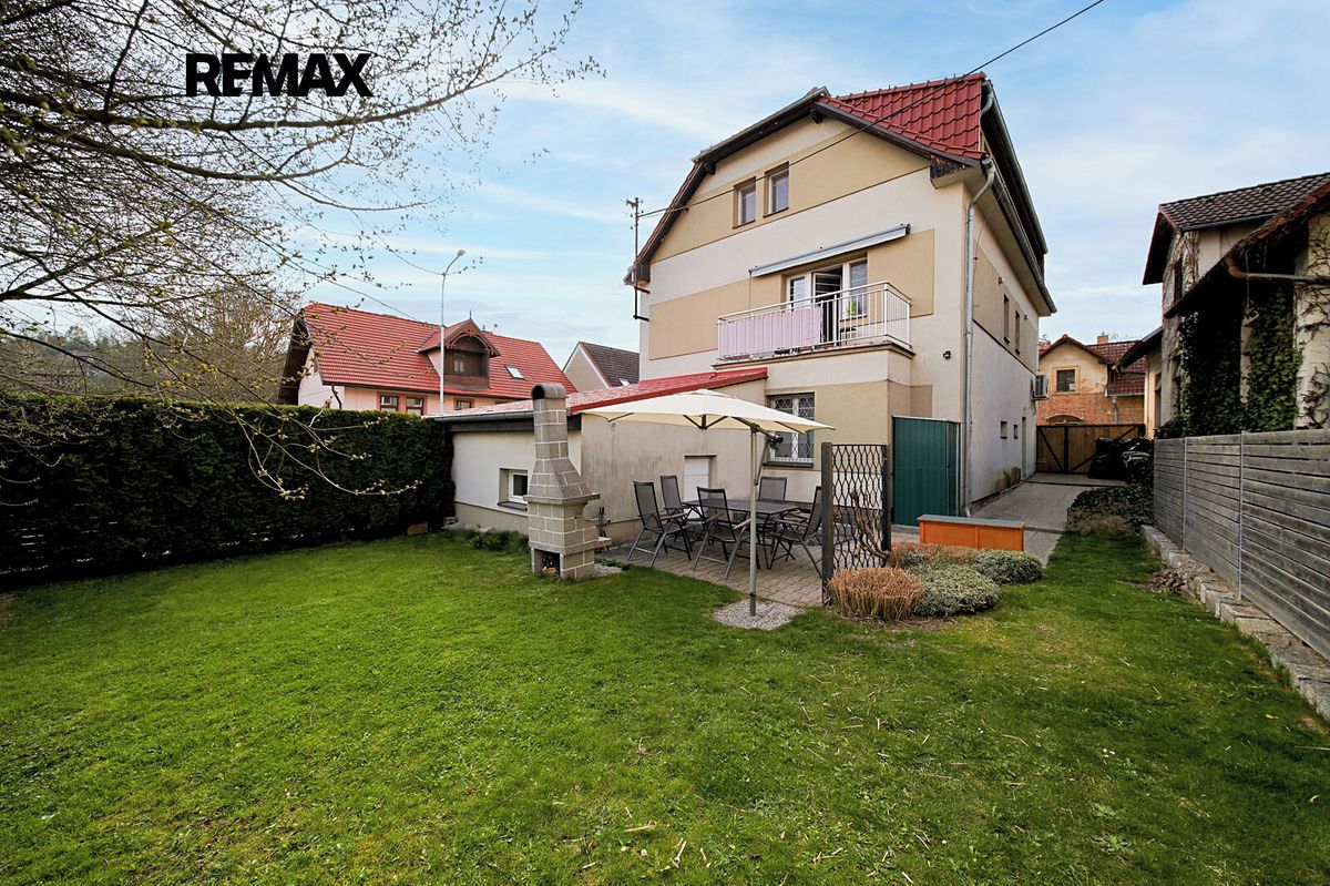 Prodej bytu 3+1 79 m², Mnichovice – fotka 1 z 3