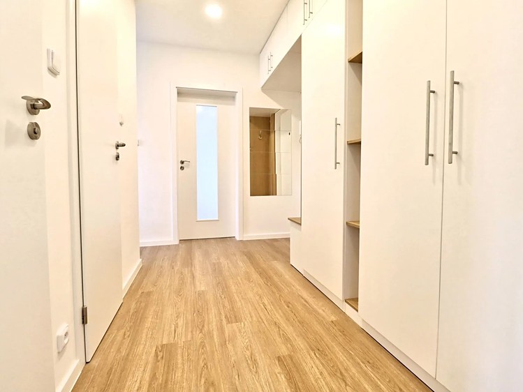 Квартира 2+1 на продаж, 55 м² (9 з 14)