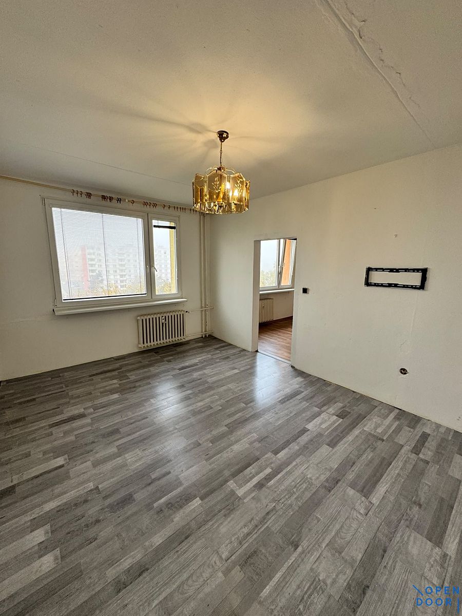 Pronájem bytu 1+1 34 m², Bílina – fotka 1 z 3