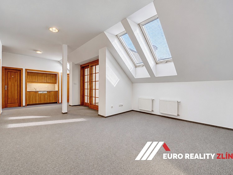 Комерційне приміщення в оренду, 477 м² (9 з 30)