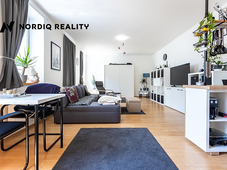 Prodej komerčního prostoru, 439 m² (10 z 39)