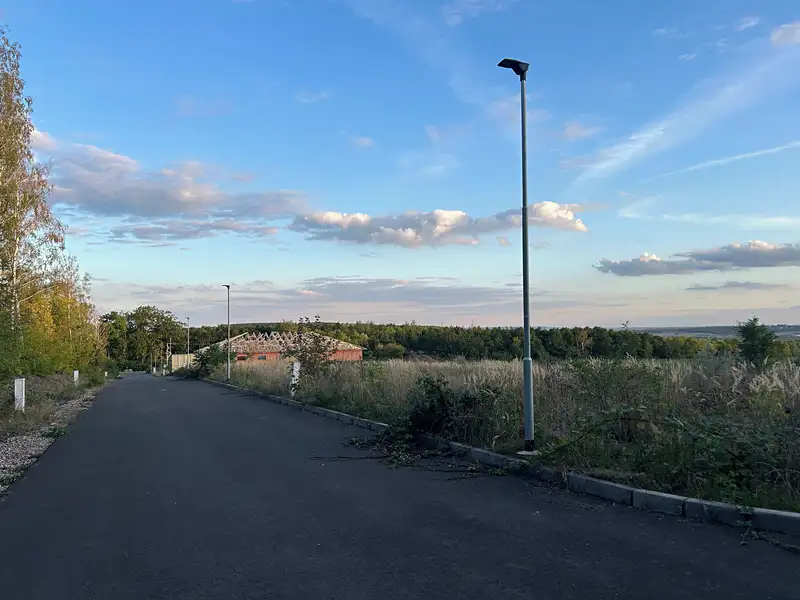 Prodej stavebního pozemku 900 m², Most – náhled fotky 2