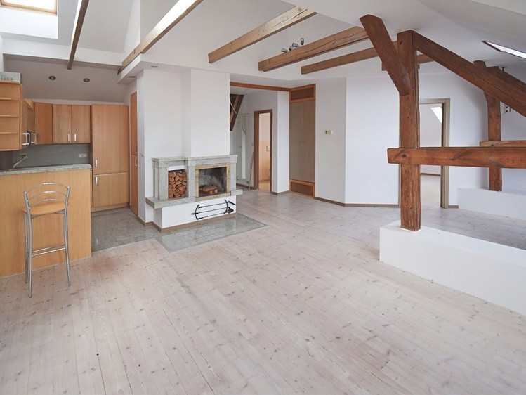 Квартира atypical на продаж, 68 м² (6 з 17)