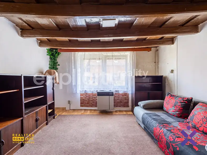 Prodej rodinného domu 50 m², pozemek 2110 m², Suchov – náhled fotky 3