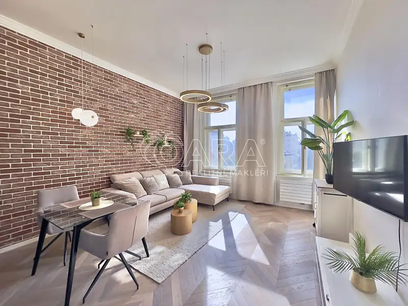 Pronájem bytu 2+kk 54 m², Praha – náhled fotky 1