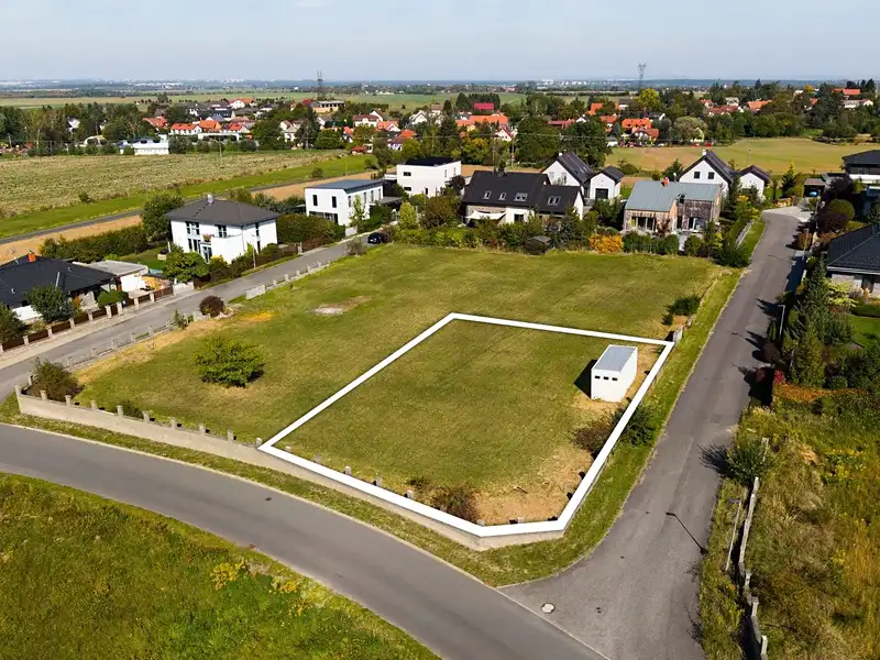Prodej stavebního pozemku 828 m², Říčany – náhled fotky 3