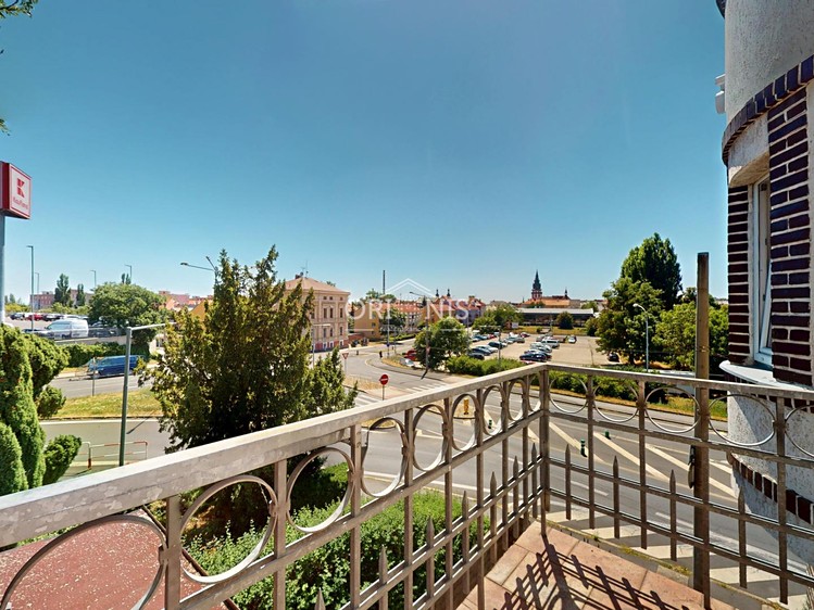Prodej domu, 300 m² (31 z 35)