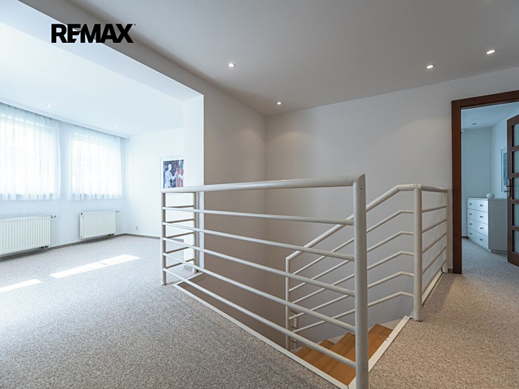 Haus zur Miete, 256 m² (20 von 46)