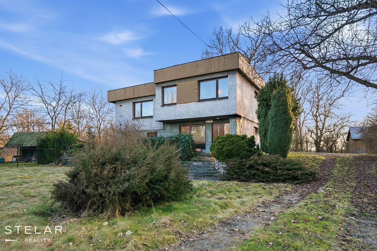 Prodej rodinného domu 216 m², pozemek 2452 m², Karviná – fotka 1 z 3