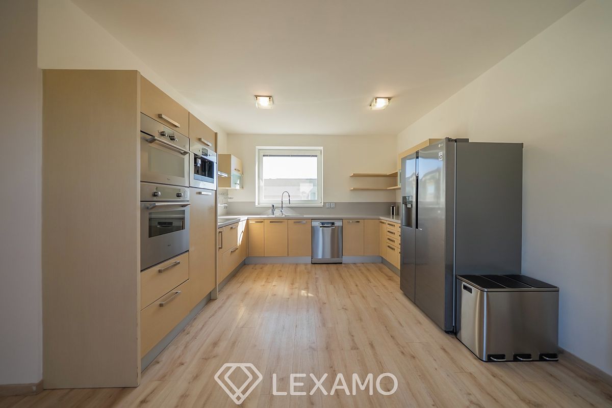 Prodej bytu 4+kk 120 m² – fotografie 2
