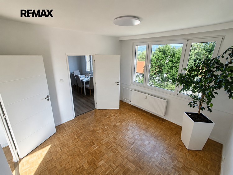 Pronájem bytu 3+1, 65 m² (7 z 16)