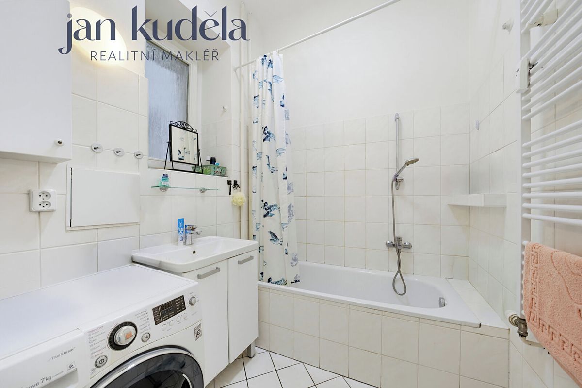 Pronájem bytu 3+1 104 m² – fotografie 3