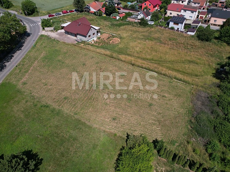 Prodej pozemku, 1 097 m² (2 z 6)