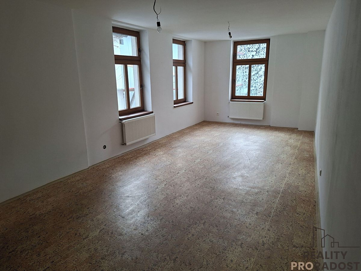 Pronájem bytu 2+1 77 m²