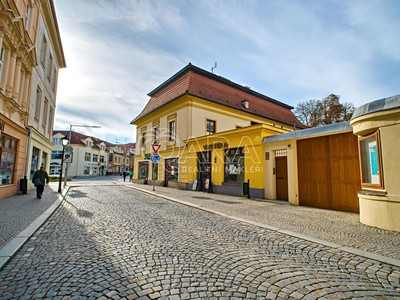 Pronájem obchodního prostoru 50 m²
