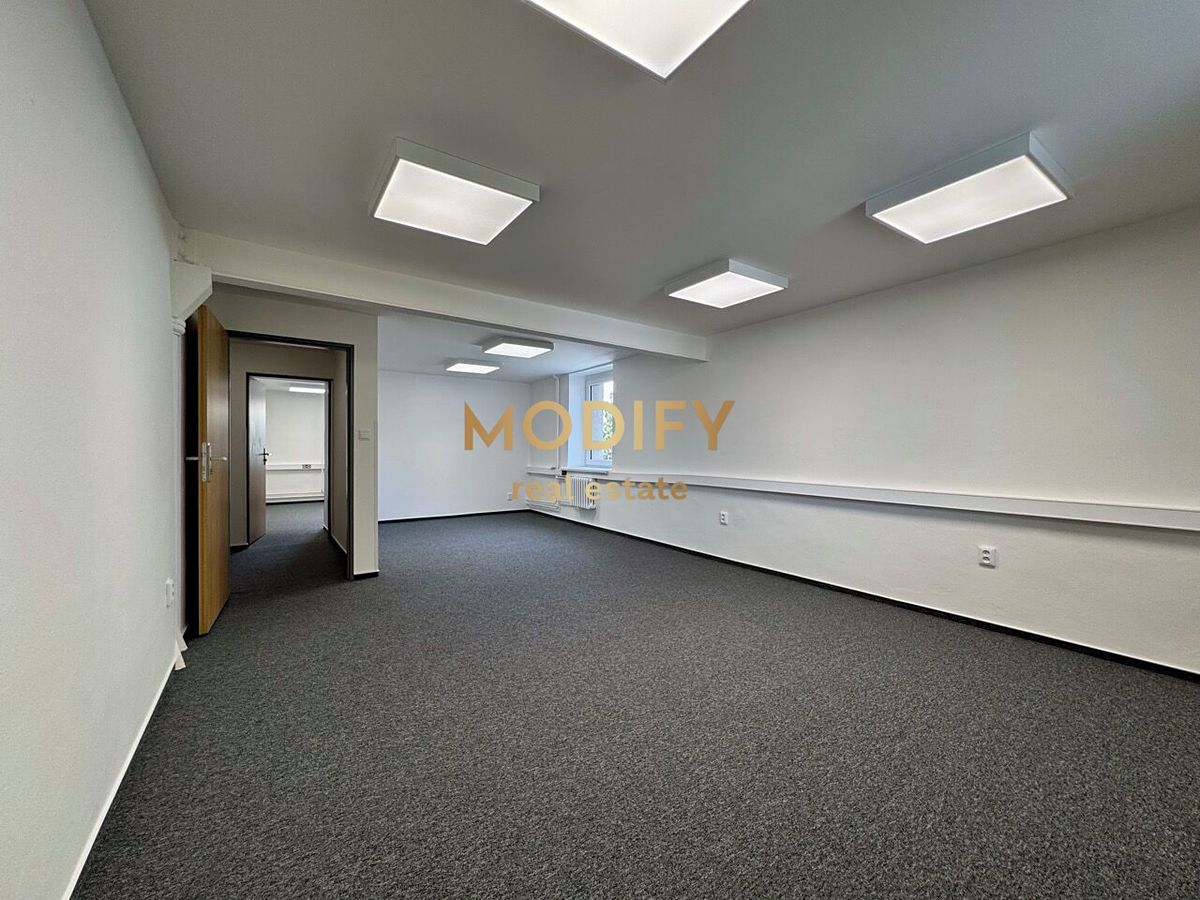 Pronájem kanceláře 52 m², Brno – fotka 1 z 3