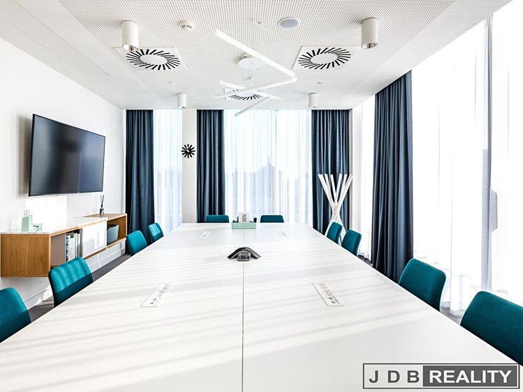 Pronájem komerčního prostoru, 35 m² (10 z 20)