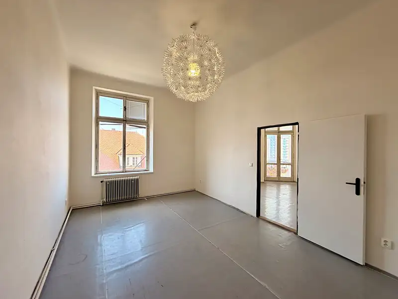 Pronájem bytu 3+1 121 m², Plzeň – náhled fotky 3
