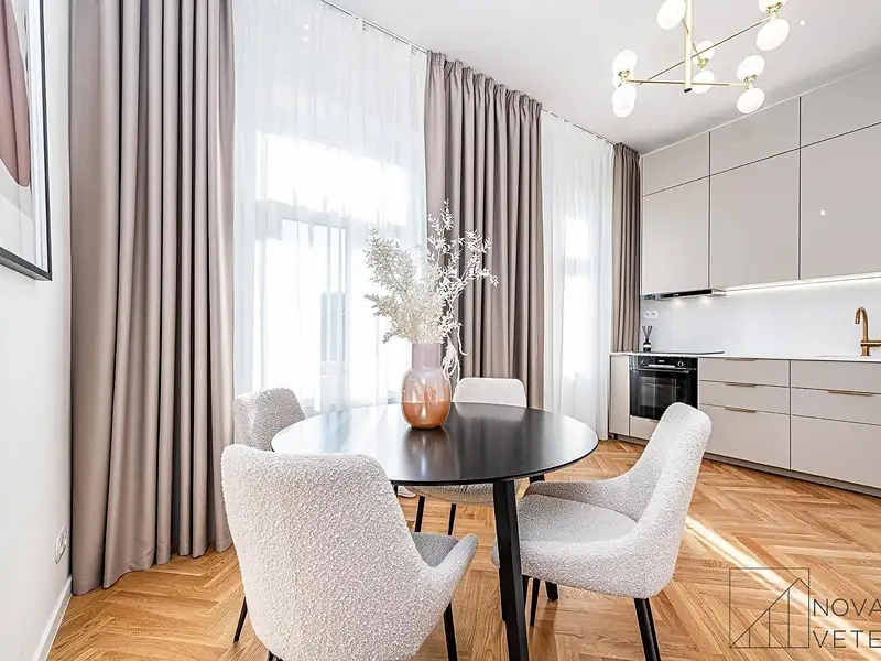 Prodej bytu 2+kk 43 m², Praha – náhled fotky 2