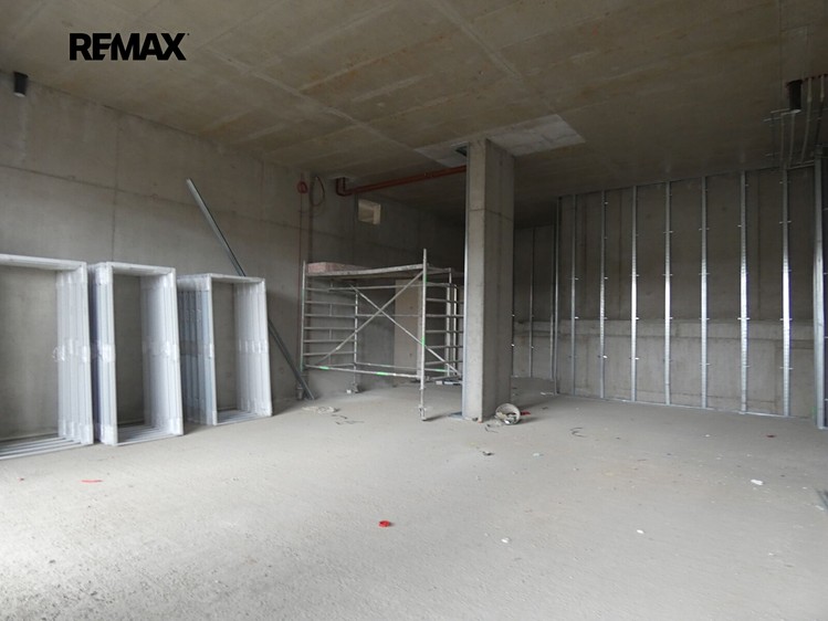 Комерційне приміщення в оренду, 94 м² (14 з 14)