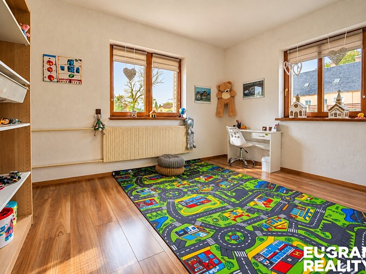 Prodej domu, 180 m² (18 z 36)