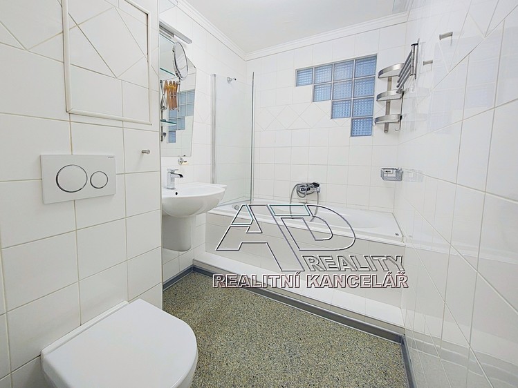 Prodej bytu 3+1, 80 m² (23 z 32)