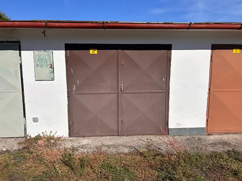 Prodej garáže 18 m², Kolín – náhled fotky 1