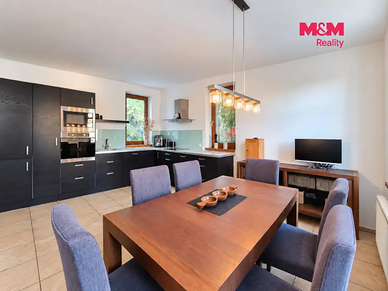 Pronájem rodinného domu 138 m², pozemek 488 m², Choteč – náhled fotky 2