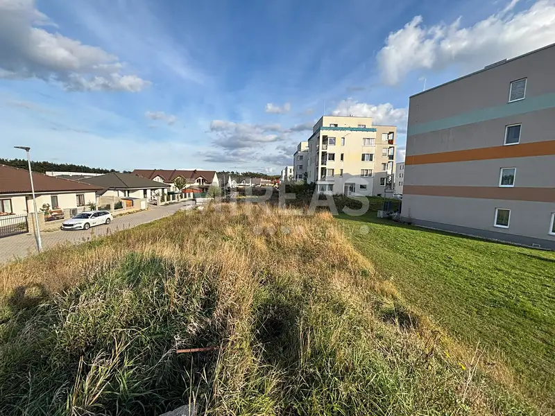Prodej komerčního pozemku 946 m², Velký Osek – náhled fotky 1