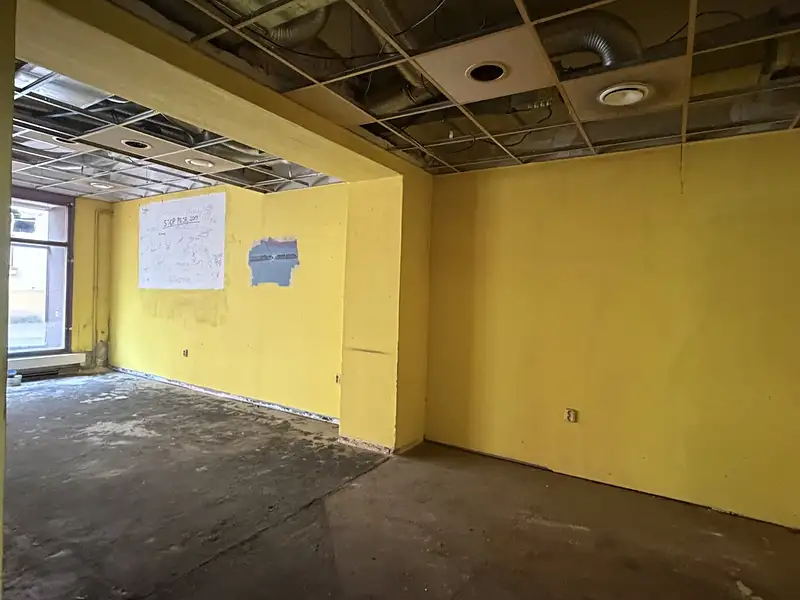 Pronájem obchodního prostoru 77 m², Pelhřimov – náhled fotky 3