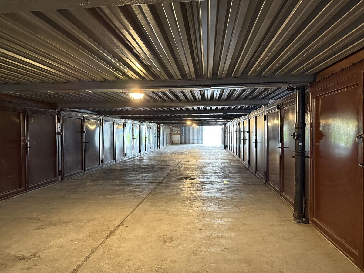 Pronájem garáže 22 m² – fotografie 2