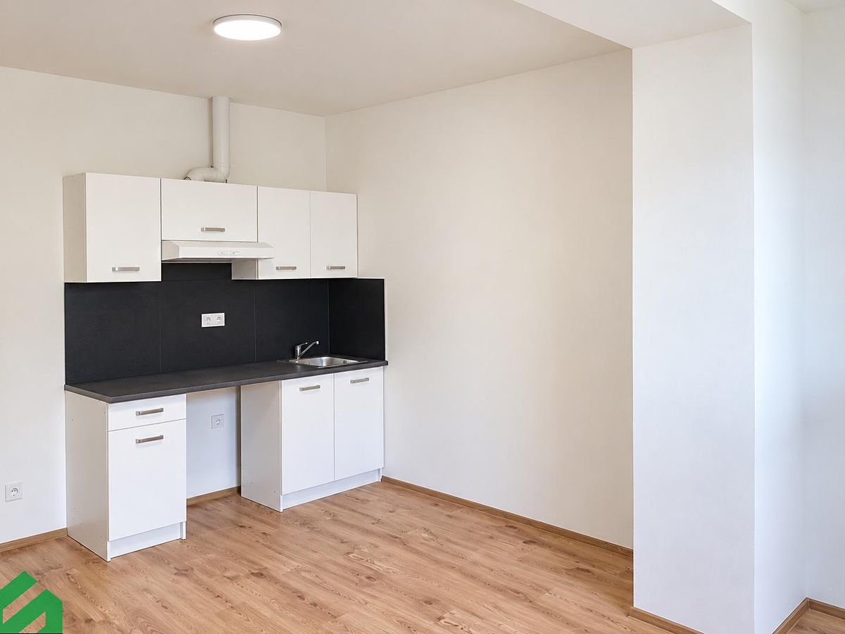Pronájem bytu 1+kk 22 m²